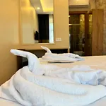 Szálloda Riverside 3*