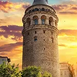 Riverside Szálloda 3*