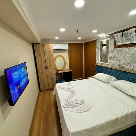 Riverside Hotel Estambul