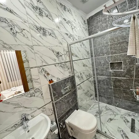 Отель Riverside 3*