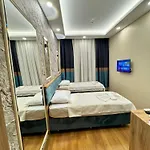 Riverside 3*