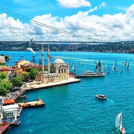 Riverside Hotell 3*