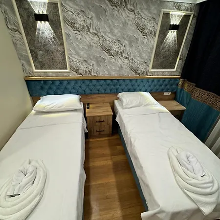 Otel Riverside